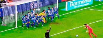 10-UNUSUAL-PENALTY-KICKS-IN-FOOTBALL