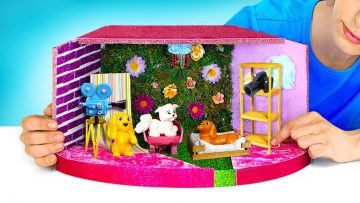DIY-Dolls-House-Miniature.-Take-a-Photo-in-this-Tiny-Photo-Studio