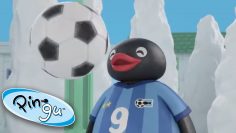 Pingu-Plays-Football