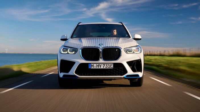تولید BMW iX5